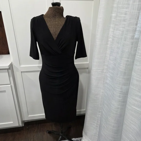 Lauren Ralph Lauren Ruched Surplice Neckline Faux Wrap Dress Size 8 - Picture 1 of 11